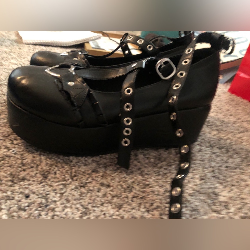 Black bat Mary Janes - Picture 2 of 2